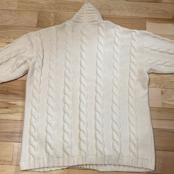 Escada Margaretha Ley Cream Cable Knit Sweater - Picture 14 of 17
